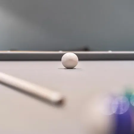 Luxury Flat With Pool Table - Sleeps 8 Апартаменти *