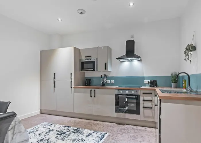 Luxury Flat With Pool Table - Sleeps 8 Appartement