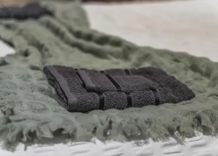 Luxury Flat With Pool Table - Sleeps 8 Appartement